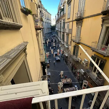 Core 2 Di Arianna Agrelli 4* Napels